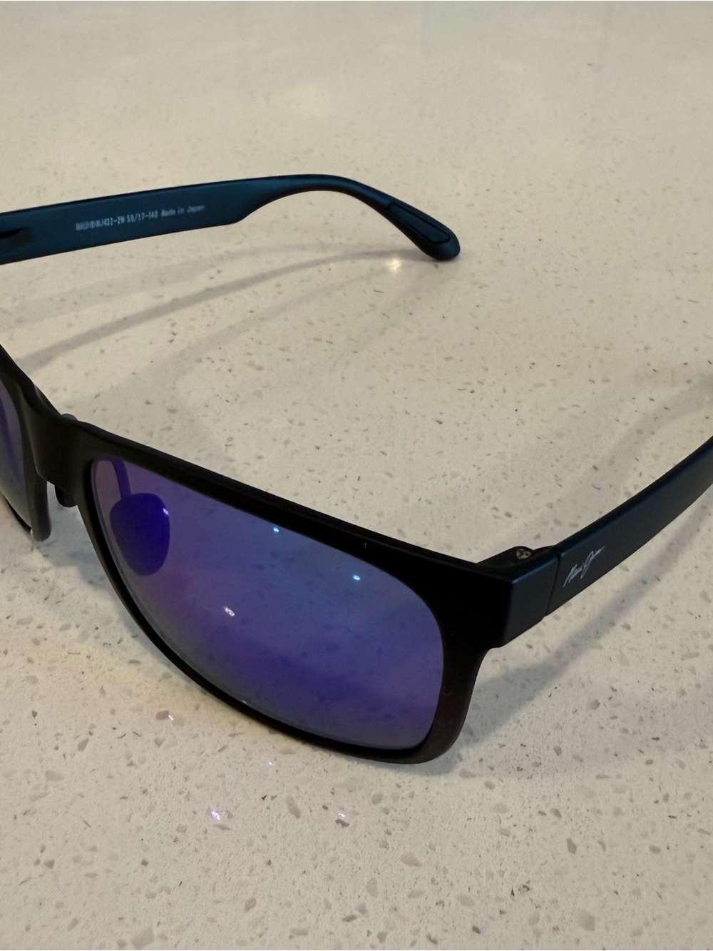 Maui Jim Red Sands Men’s Sunglasses - Picture 3 of 9